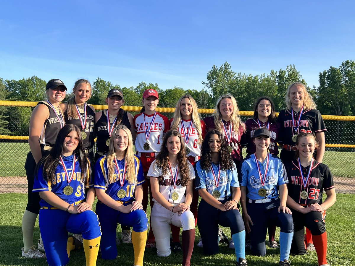 andarowski's tweet image. All Naugatuck Valley League (NVL) Softball honors 2022 @nandarowski2024 @SoftballUNat16