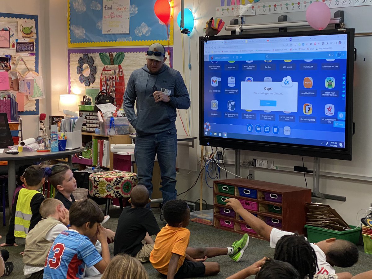 We had an awesome #CareerDay at <a href="/BearCreekElem/">Bear Creek</a> today! #teambce #bcegamechanger