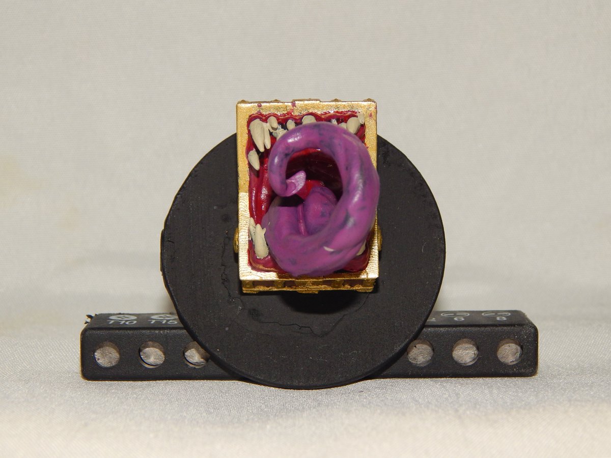miniman_prints's tweet photo. This Mimic by @Yasashii_Kyojin is SWEET! Painted by my ever talented wife, PURPLE TONGUE! Printed on my @Elegoo_Official Saturn! #dailyminis #DnD #dnd5e #dndminiatures #3Dprinting #3dprinted #3dprinter #resinart #art #SmallBusiness #smallbusinessowner  #miniatures https://t.co/qtOTlLBHqk