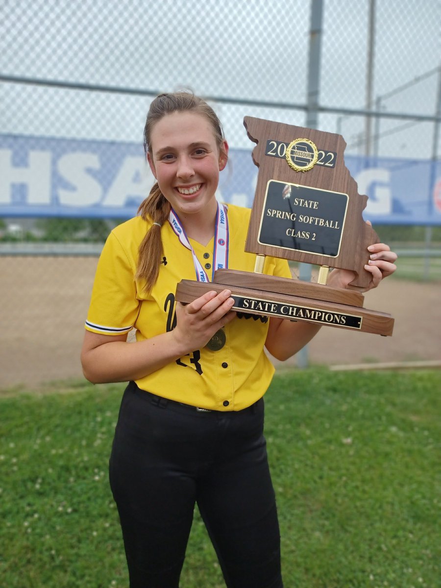 Made history yesterday! Diamond is your Class 2 State Champions🥳🥳