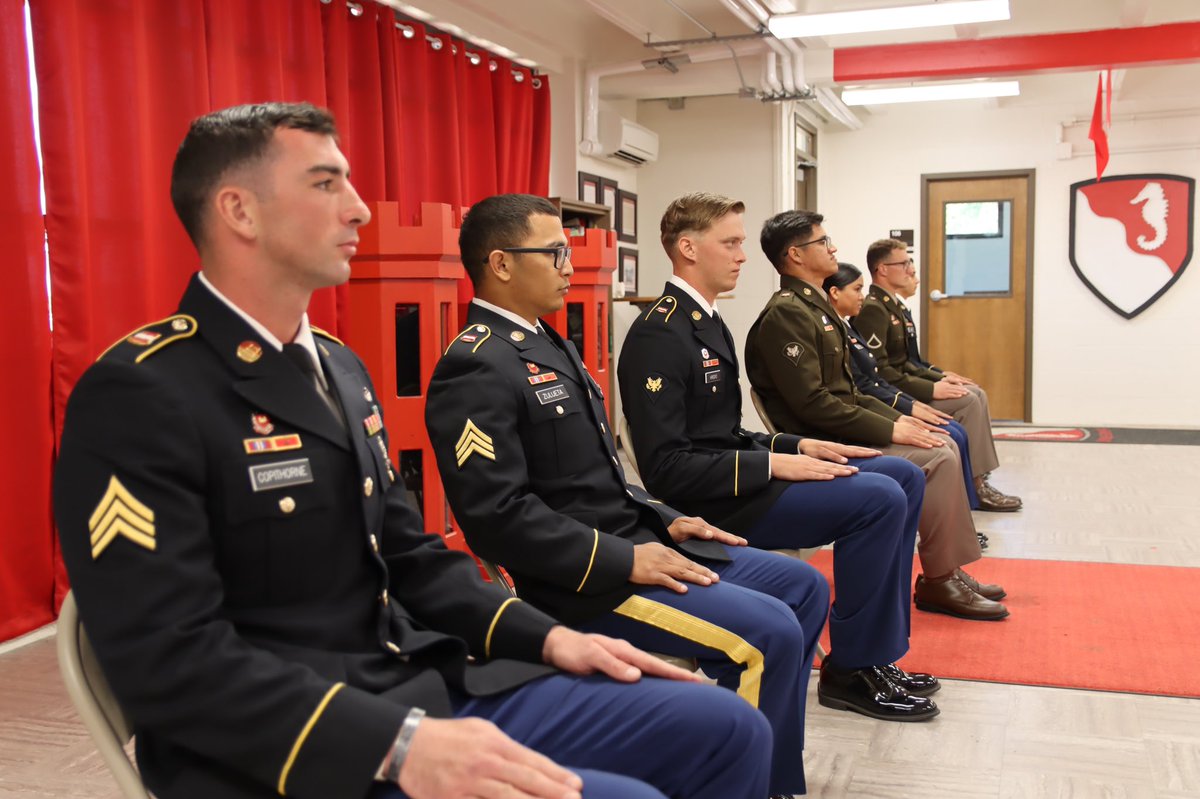 36thENBDE's tweet image. Congratulations to the Vanguard Soldiers of 4th Engineer Battalion for winning this year’s Rugged Best Squad Competition. 

They will represent the Brigade in this year’s @iii_corps Best Squad Competition!
#StayRugged #StayReady #BestSquad