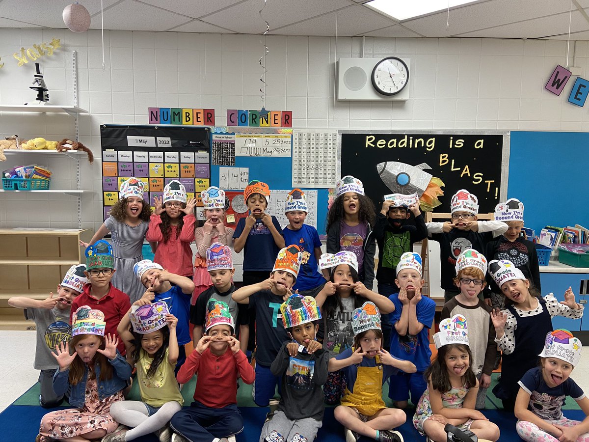 CTrommels's tweet photo. A great last day in 1st grade! https://t.co/HOQJxNRKQR