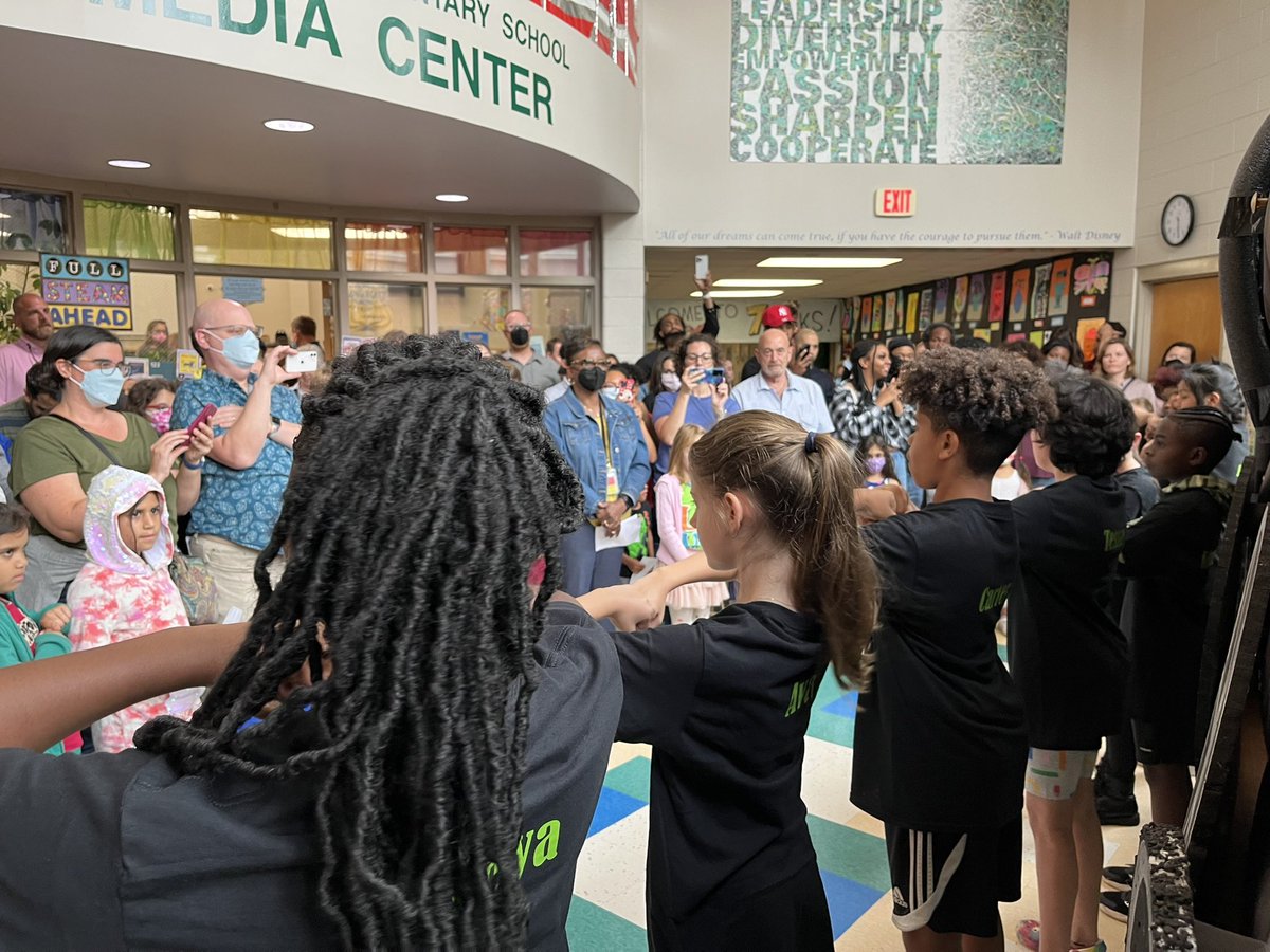 What an amazing performance from everyone tonight! <a href="/CombsCatchUp/">Combs Catch Up</a>