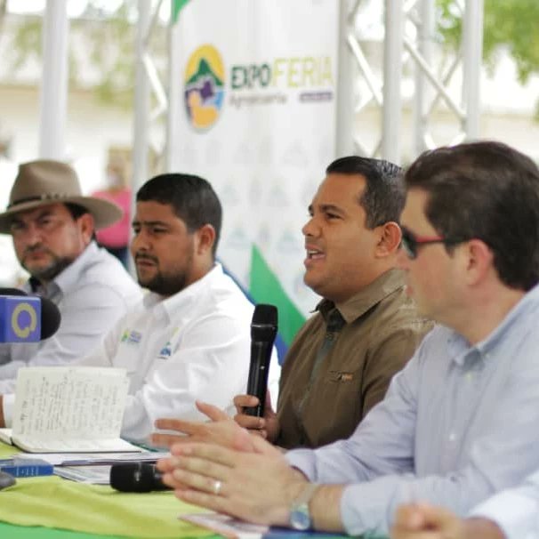 NoticiasFalcon's tweet photo. 27, 28 y 29 de Julio se instalará la Expoferia Agropecuaria Falcón 2022 en el recuperado Complejo Ferial Don Pablo Saher⁣.

https://t.co/s6DVZzykP4 https://t.co/wOVzz2562z