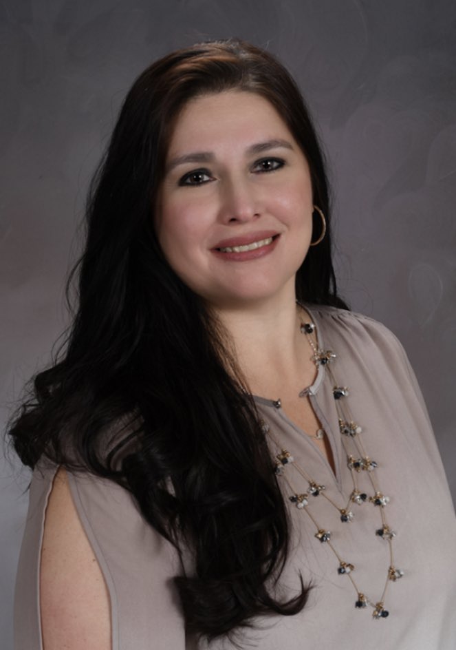 SPEDteachMrsW's tweet image. Two 4th grade co-teachers lost their lives protecting their students. Rest in peace #Uvalde