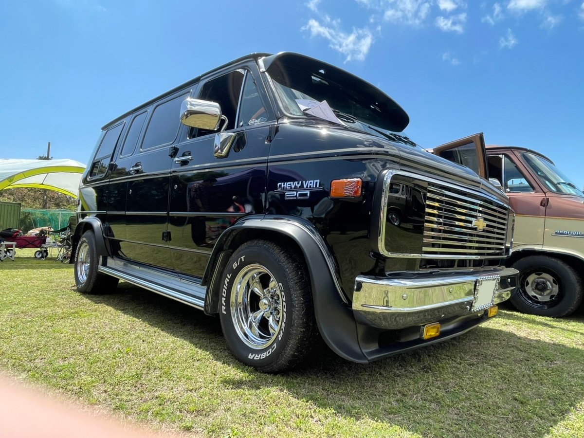 letschillout20's tweet image. エントリー車ご紹介🚗✨⁡
90年式 シェビーバン！！
エントリーありがとうございます！

#chevyvan #chevy #fullsizevan #vannin #vanlifestyle #アメ車でキャンプ