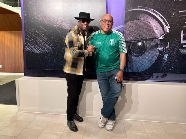 mixcom's tweet photo. @947TheBlock studios today with legendary producer @princewonda #Fugees #Johnlegend #LaurynHill @PlatinumSoundNY #Wondamusic @Audacy #NYC https://t.co/5UIeXM57jU