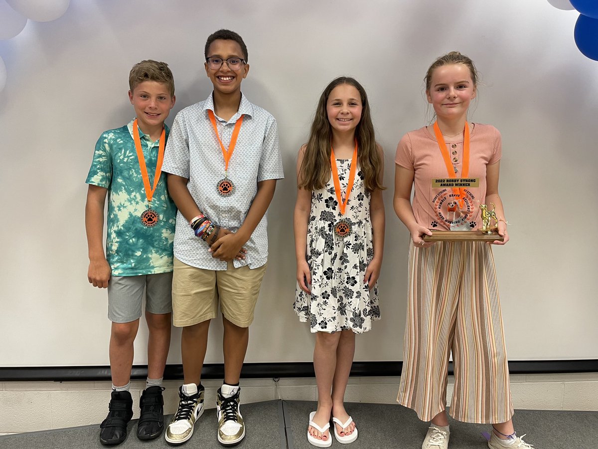 awlsmo's tweet photo. A special recognition began today! Thank you to the Spanbauer family for starting an award in Robbyβs name! Our nominees and winners! #robbystrong #robbyandbo https://t.co/RpvfFkl8H4