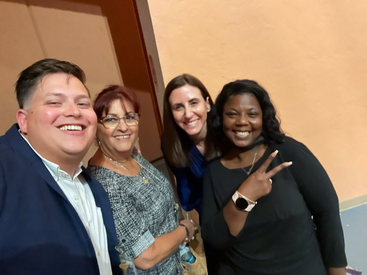 Luis Rodriguez tweet media