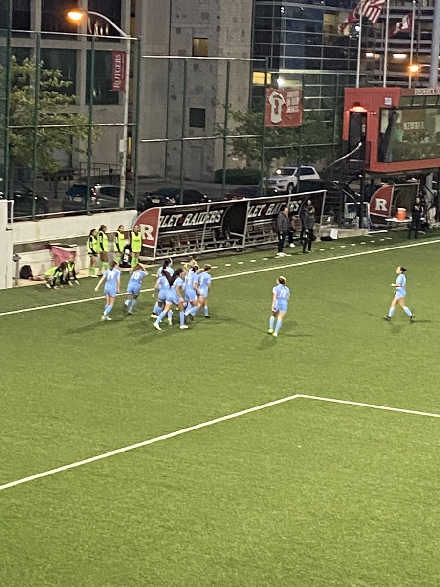 KRHSPlayers's tweet photo. Morris Elite celebrating a 1-0 lead and guess who... "Wrigley from Redden" Love Alumni Lady Cougars!!!!!! https://t.co/T4glgyjHNu