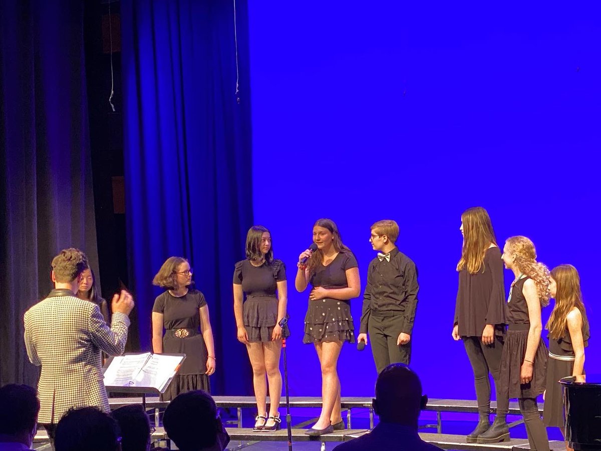 Harvey Middle School tweet media