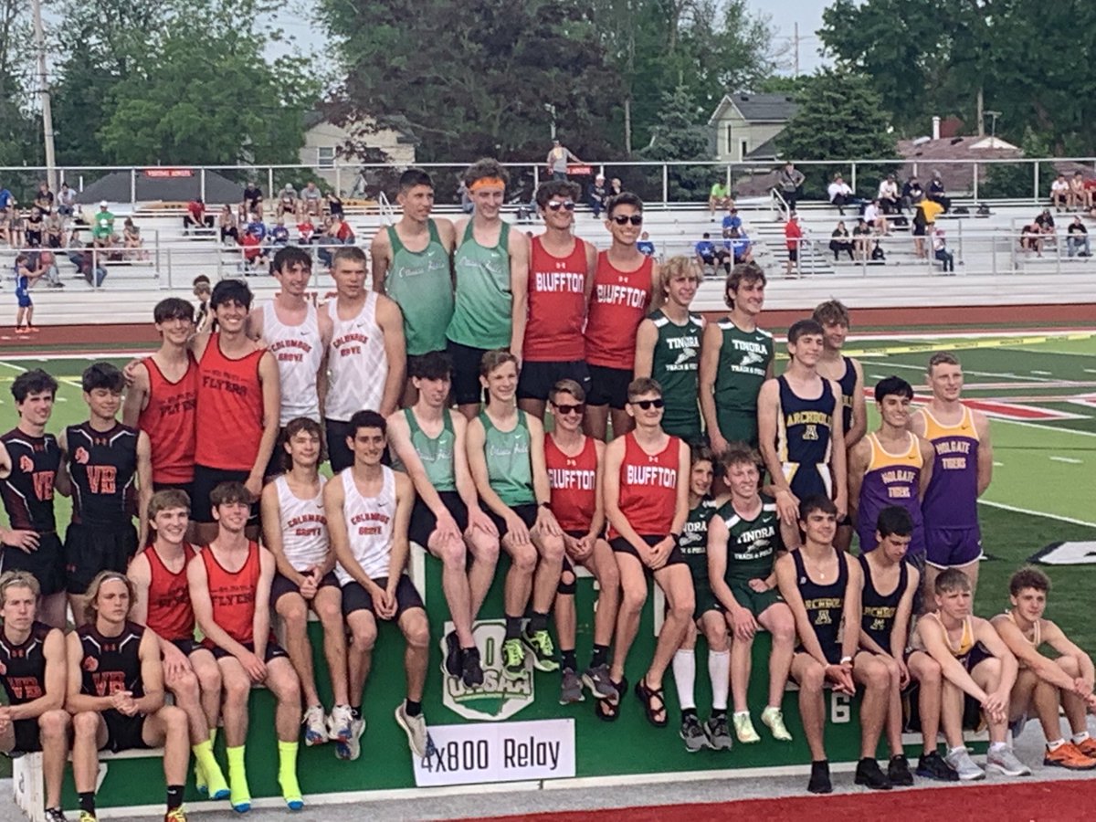 4x800 relay regional champs. 
Carson Mackey 
Sage Egan
Thomas Franklin
Riley Nixon 
New school record of 8:06.65