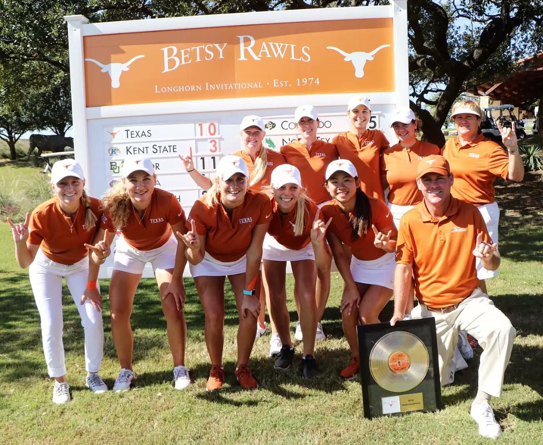 Sára Kousková (@sara_kouskova) on Twitter photo They say "What starts here, changes the world" but y'all changed mine!❤
THANK YOU for everything to <a href="/texaswgolf/">Texas Women's Golf</a> and Hook'em forever 🤘
New chapter begins...
#hookemforever #texaslonghorns They say "What starts here, changes the world" but y'all changed mine!❤
THANK YOU for everything to <a href="/texaswgolf/">Texas Women's Golf</a> and Hook'em forever 🤘
New chapter begins...
#hookemforever #texaslonghorns