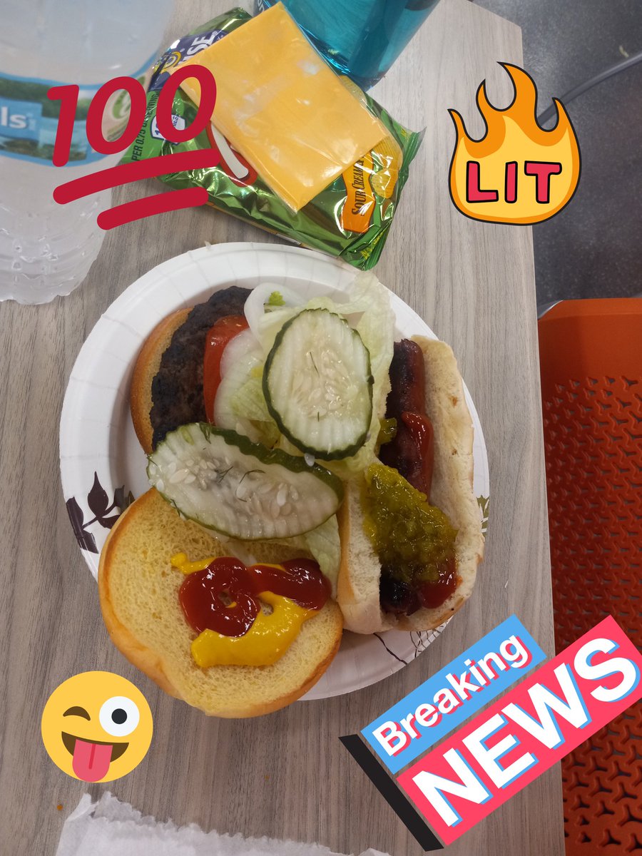 Fully loaded 🍔 hamburgers and hotdogs 🌭 at <a href="/5855DFCMDO/">DFC/MDO 5855</a> #MemorialDay2022 #takingcareofourpeople <a href="/Chad741/">Chad_D1974</a> <a href="/RafaVelaydez/">Rafa</a> <a href="/Kristen_Price_/">Kristen Price</a> @JonSekelsky <a href="/JayKinaszczuk/">Jay Kinaszczuk</a>