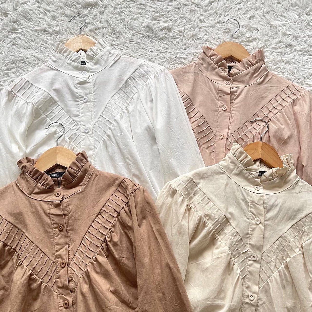 kurobasic_'s tweet photo. PROMO PROMO 

BUY ANY 3, GET FREE SHIPPING 💫
Applicable until 4/6/2022 

Browse our pinned tweet to choose! https://t.co/DcWL8tO3hN