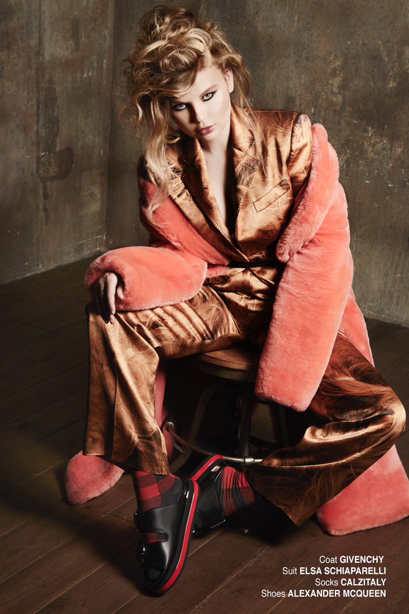 elena___matei's tweet photo. @MarieClaireHK #cover #story #elenamatei #model https://t.co/0uVm6kfOQi