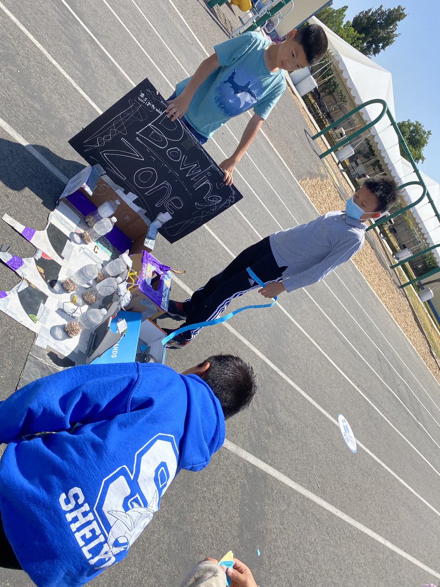 MrsVoong's tweet photo. @shelynsharks students had a blast at Sharks’ Arcade. The cardboard games were designed, created, and lead by our 2nd and 3rd graders. @Fernandez_Jess_ @MsTammyHONDA @RowlandSchools https://t.co/CcT30XjnUl