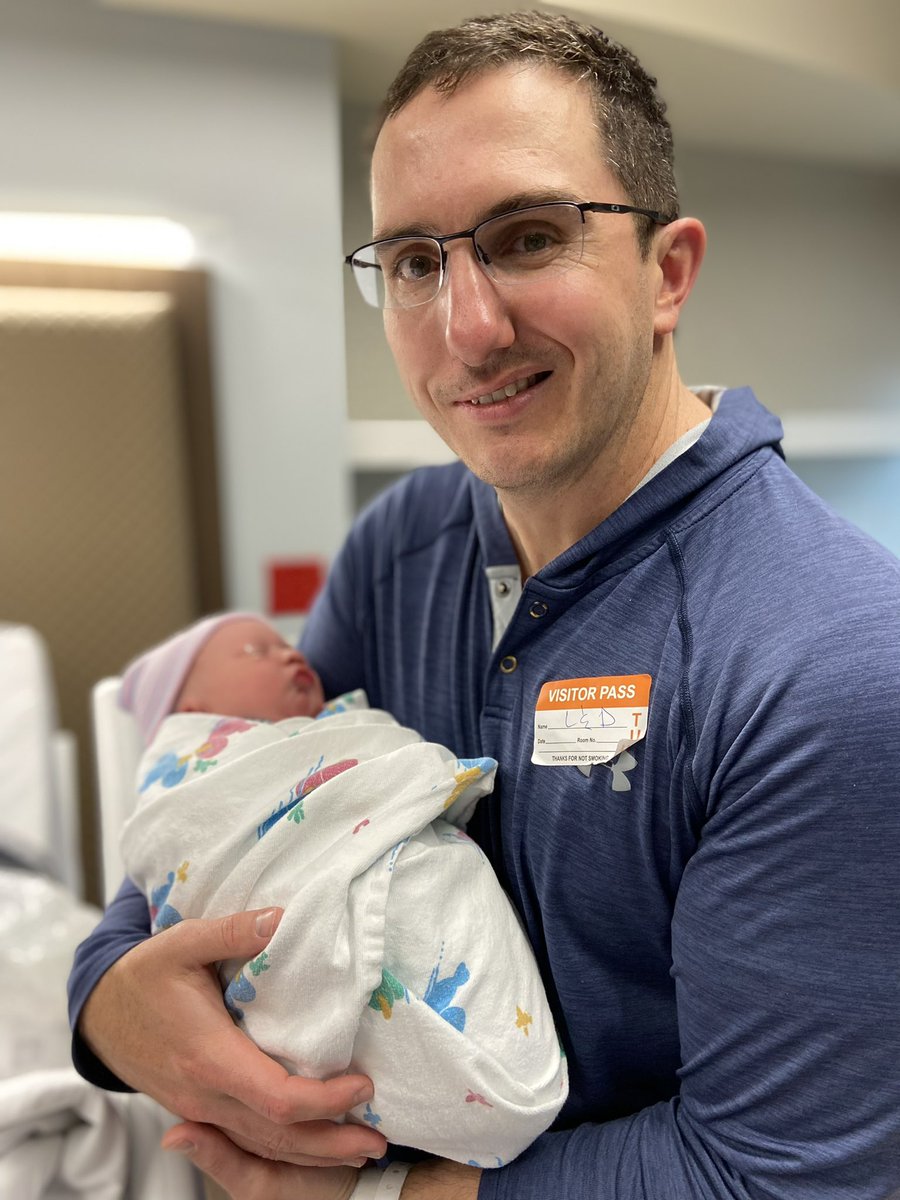BallardGGolf's tweet photo. I’m proud to welcome the newest Bomber! Jacob Keith Ogle arrived at 6p today! 7lb 9oz and 20.5” long. Mom and Jacob are doing great! BGG https://t.co/l4Y0Yvi09h