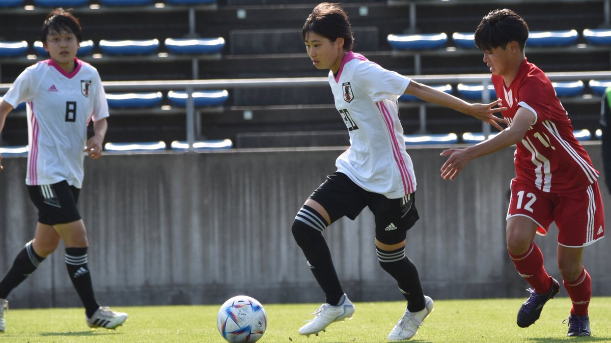 6ヶ月ぶりに集合📢

#WEリーグ で活躍する若手選手を中心としたU-20サッカー女子代表。その候補メンバーが、夏にコスタリカで開催されるW杯に向けてJヴィレッジで合宿中。

📷： <a href="/ndskmayu9/">まゆ</a>