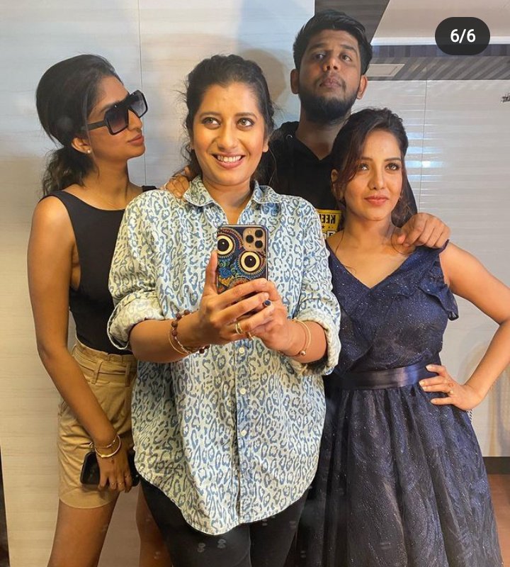 MalsDaselin's tweet photo. Happy Birthday #mathu kutti
Have a blast yr ahead 🤩
#pavni #priyanka #jeele #eejee
#BBJodigal2 https://t.co/45gYrlSLeb
