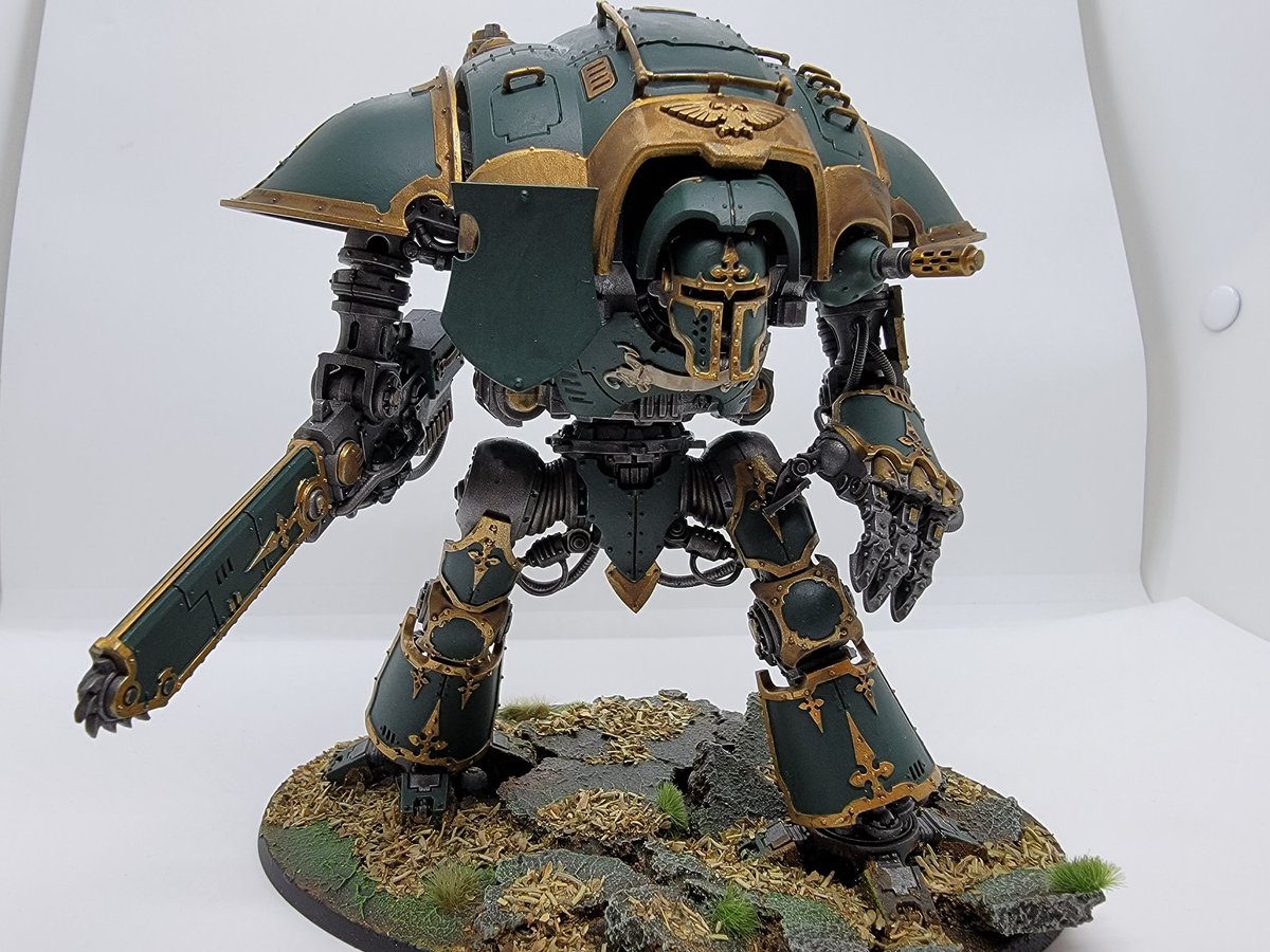 NatesPaints's tweet photo. Feel the blade of Sir Henry Ozwald, The Emerald Herald of House Dawnstag, Knight Gallant, and Scion of Cohort Vermillion.

Loved bringing this guy to life in his truly titanic glory.

#Warmongers #warhammercommunity #warhammer40k #paintingwarhammer #imperialknights https://t.co/HFcAEiwd6c