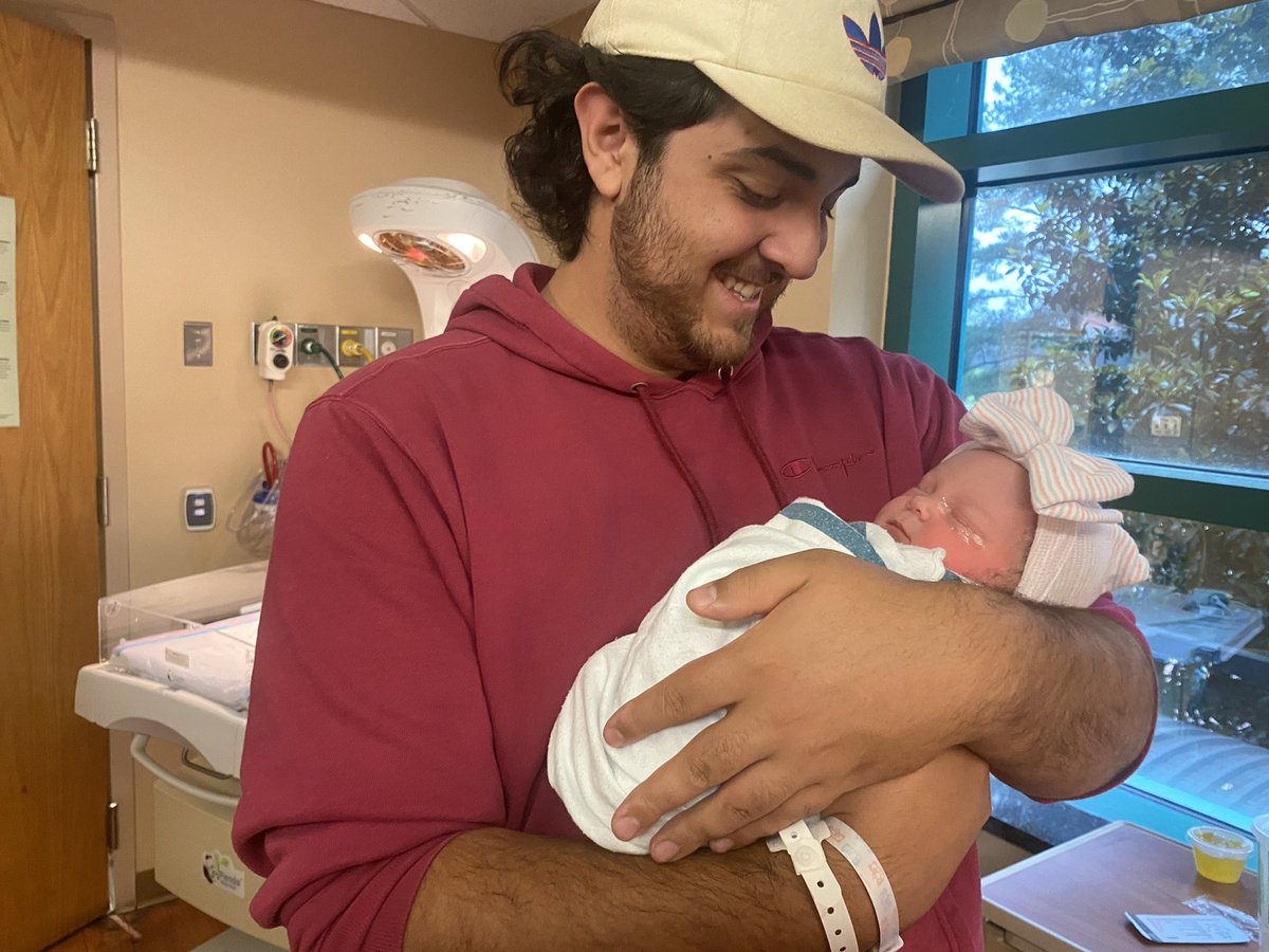 K🦵llyKAPOWski tweet media