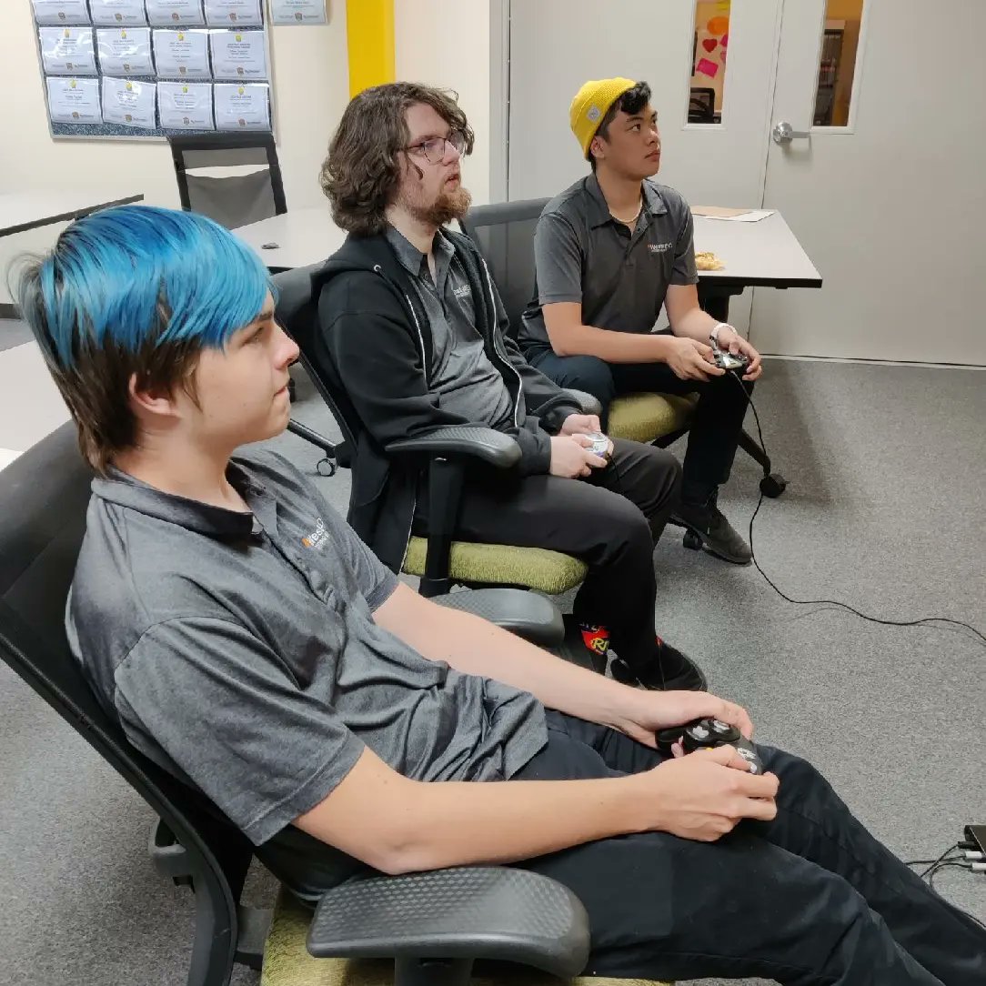 CodingNe's tweet photo. Happy summer from the Coding Program! Good luck to all our graduates, and as for our returning students, we look forward to seeing you in August! https://t.co/xgKzecp5nb