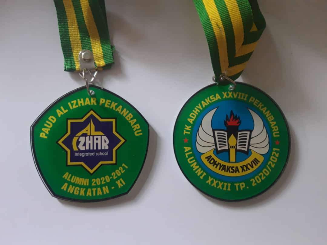 okeput's tweet image. Menerima pembuatan medali 
Bagus,Murah dan Cepat 
Hub : @AnekaMurah 
Hp/wa :0812 6562 9998