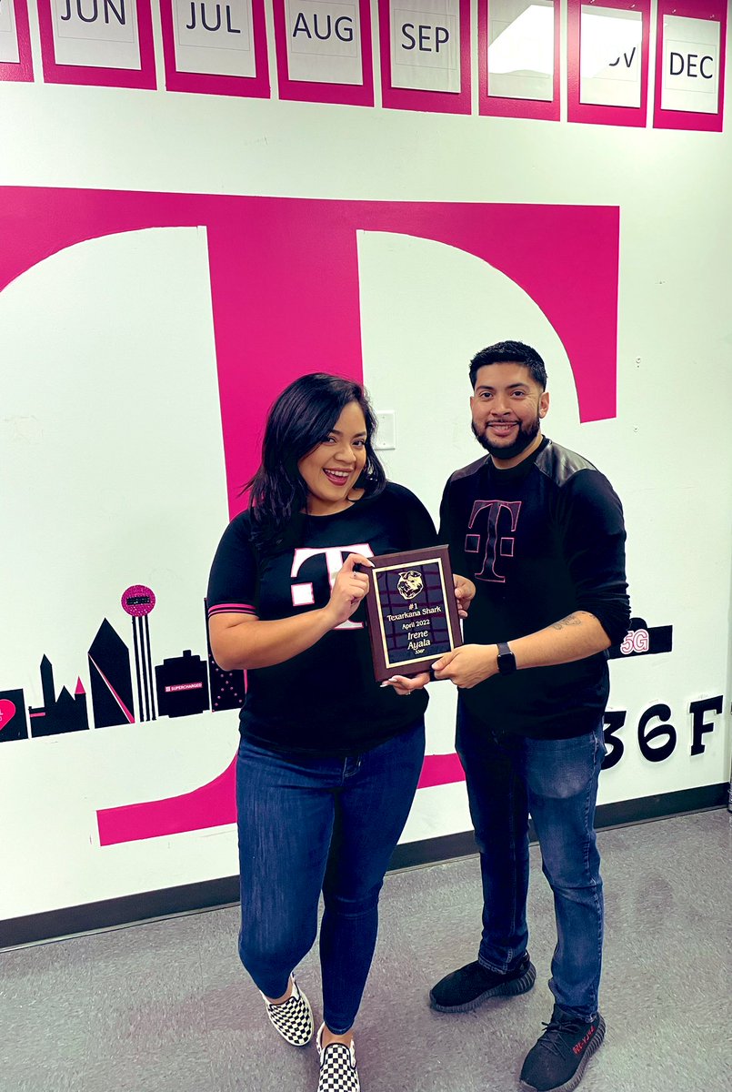 lifewith_irene's tweet photo. with great mentors comes great success 🥹 🎉 #SMRA #TMobile #ALLIN https://t.co/7SRU2Xf2NE