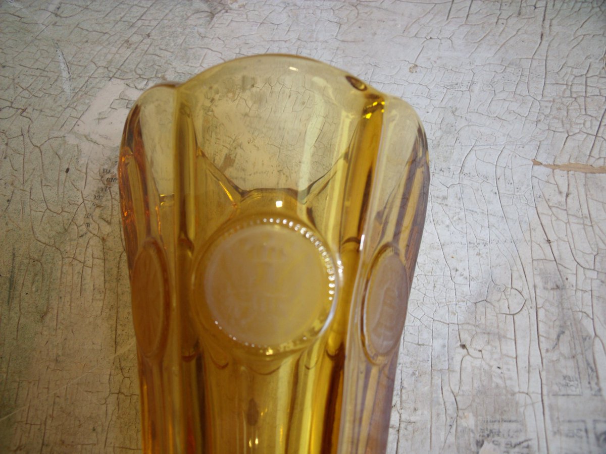 Wisdom_Lane's tweet photo. Vintage 1961 To 1982 Fostoria Amber Color Coin Glass Bud Vase With Pedestal Small Vase Footed https://t.co/hianRldBRr #WisdomLane #Etsy #SmallVase https://t.co/9vBXB7A2N7