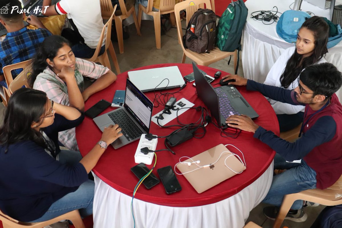 vvceofficial's tweet photo. The Dept. of CSE of @vvceofficial organized a 30Hrs #THEGREATINDIAHACKATHON in association with @Azure &amp; Reskill from May23to24,2022
Over 400 participants from various collages of #Mysuru region participatedn in Hackathon
#vvce #vvceofficial #MicrosoftAzure #CodeKaregaIndia https://t.co/27fOqQmjK9