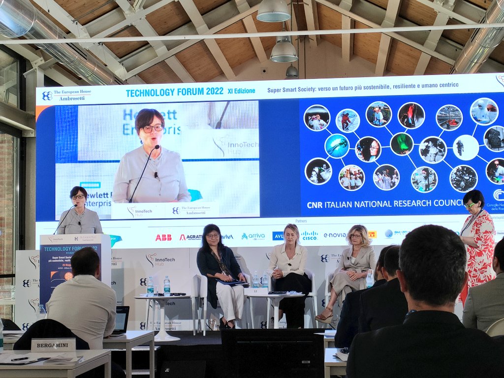 Ambrosetti_'s tweet image. .@MC_Carro Pres. @CNRsocial_ 
Rilanciare il #CNR è una priorità perché l&apos;Italia ha bisogno della #ricerca fondamentale. La pandemia ce lo ha dimostrato 
#TechForum2022