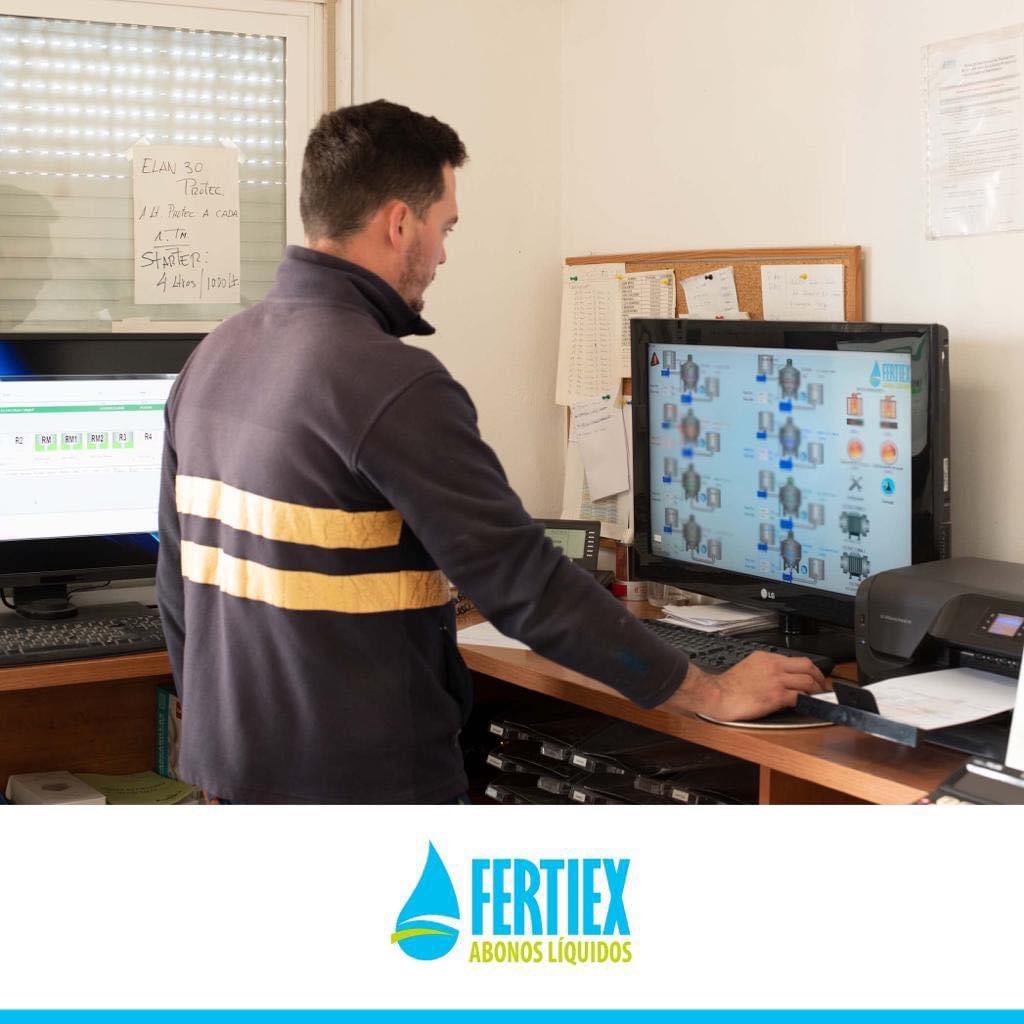 ▪️En nuestra sala de control siempre estamos controlando los diferentes reactores de fabricación 👌🏻

 🌐 fertiex.es

📍Polígono Industrial San Isidro  C/ De Los Herreros, 6 Don Benito (Badajoz) 

☎️ 924 81 16 59