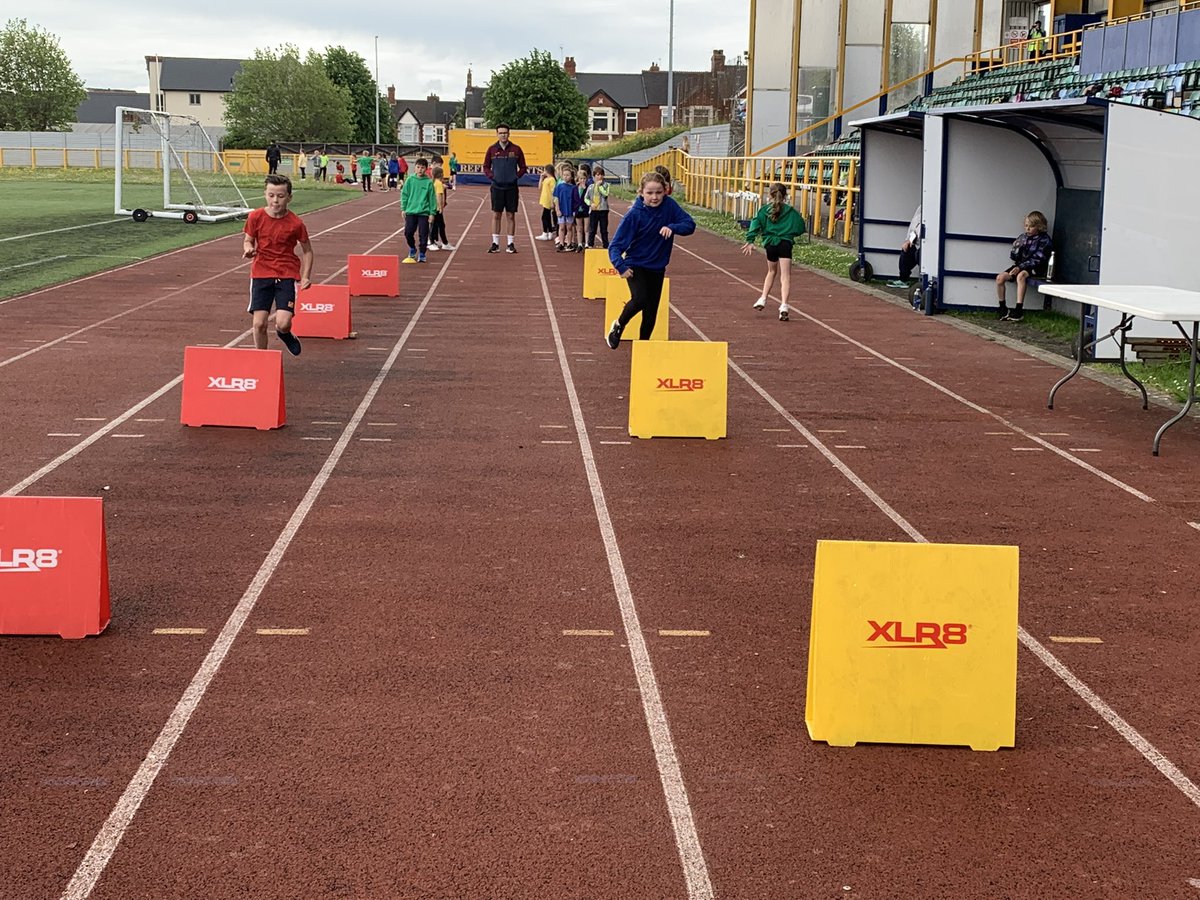 Miss N Davies tweet media