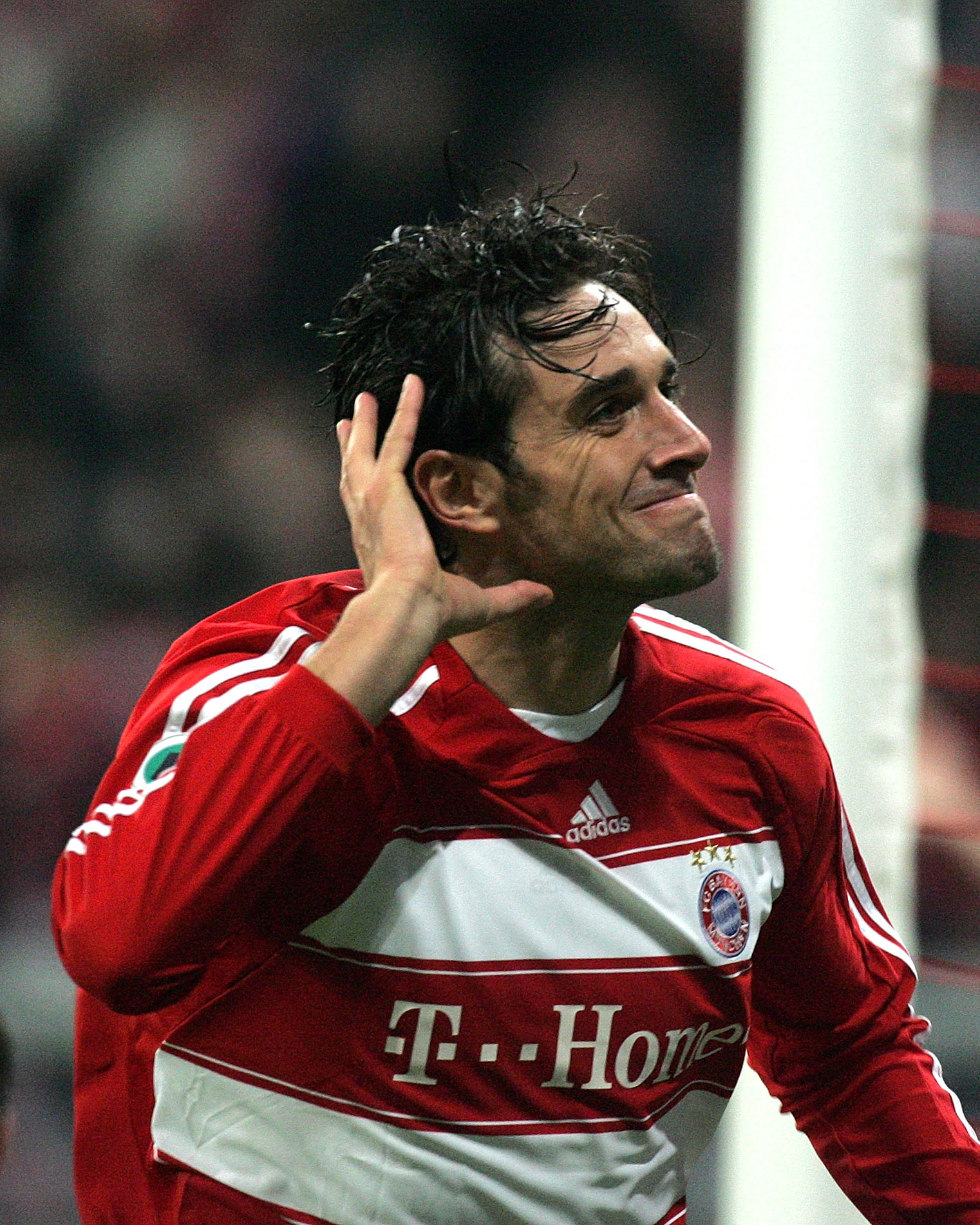 A very happy birthday to Bayern legend, Luca Toni!   