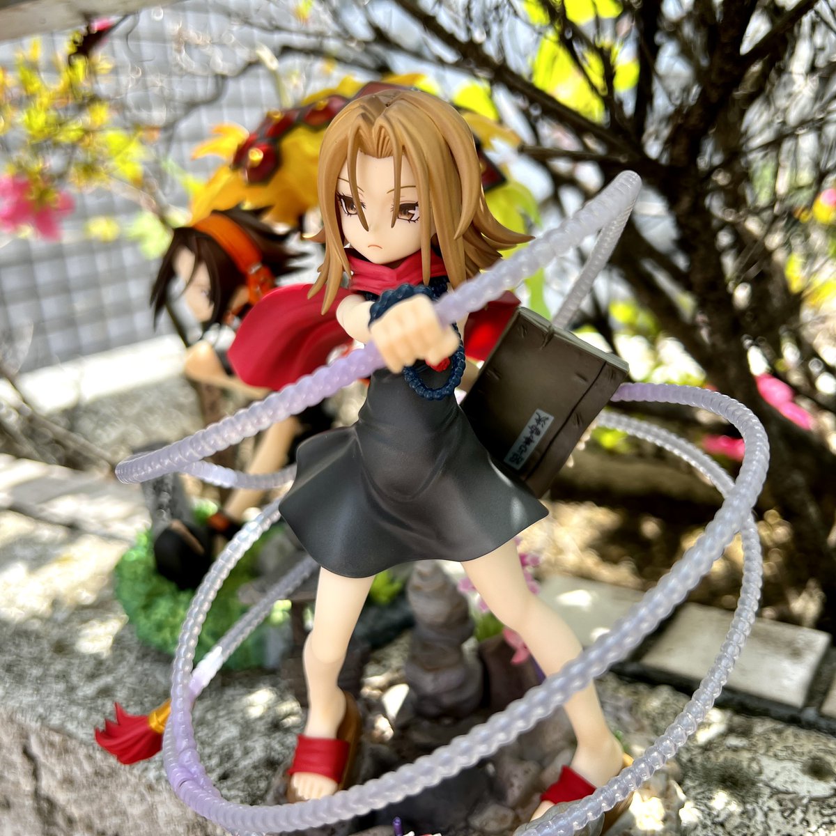 현재 방영중인 애니메이션 샤먼 킹에서 1080개의 이타코 구슬을 휘두르는 쿄우야마 안나의 Lucrea 피규어가 등장! 피규어는 특별한 디오라믹 베이스를...