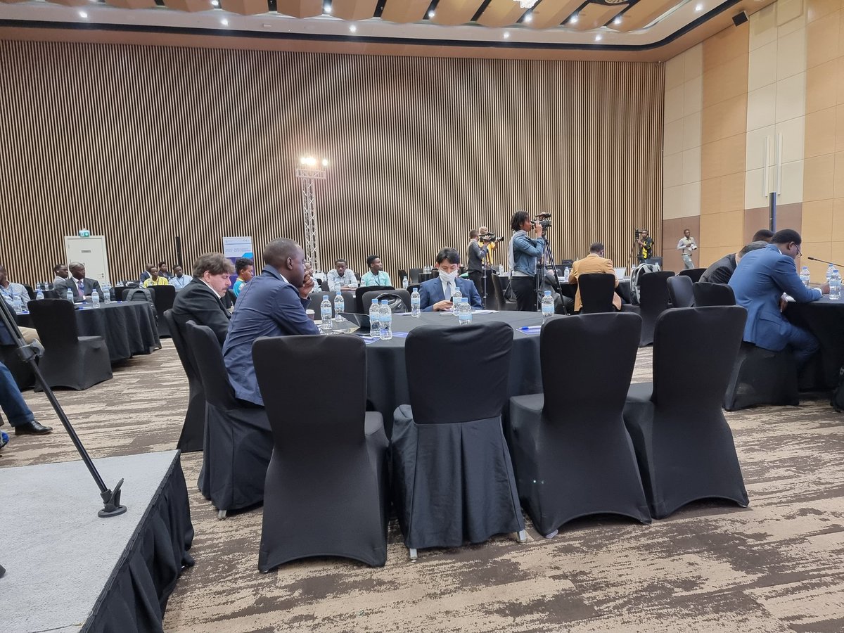 RindaUbuzima's tweet photo. For 2 days May 26-27, 2022, @RwandaHealth, @RBCRwanda and partners are organizing #healthsymposium22 focusing on digital solutions &amp; innovative practices for better health. https://t.co/WqD0HFx6s1