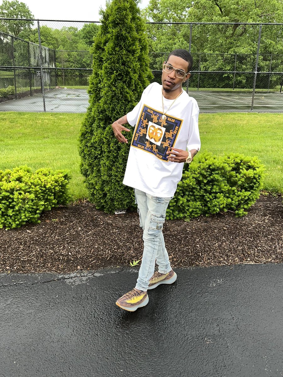 1200Tymoney's tweet photo. “Knowing I came from the gardens, &amp; with the Image that I put out, guaranteed they’ll never believe it” 🏜 https://t.co/aHbb7ZsIk1