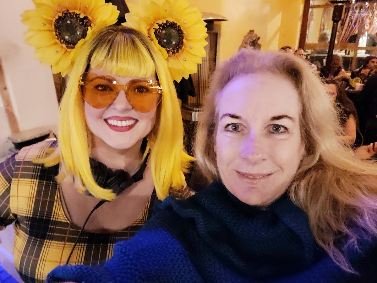 Lisa_FM's tweet photo. Fun #Local night out on State Street supporting @SBSolstice at Pascucci @djdarlabea @JohnPalminteri Voice Santa Barbara https://t.co/s4OfGyJOJO