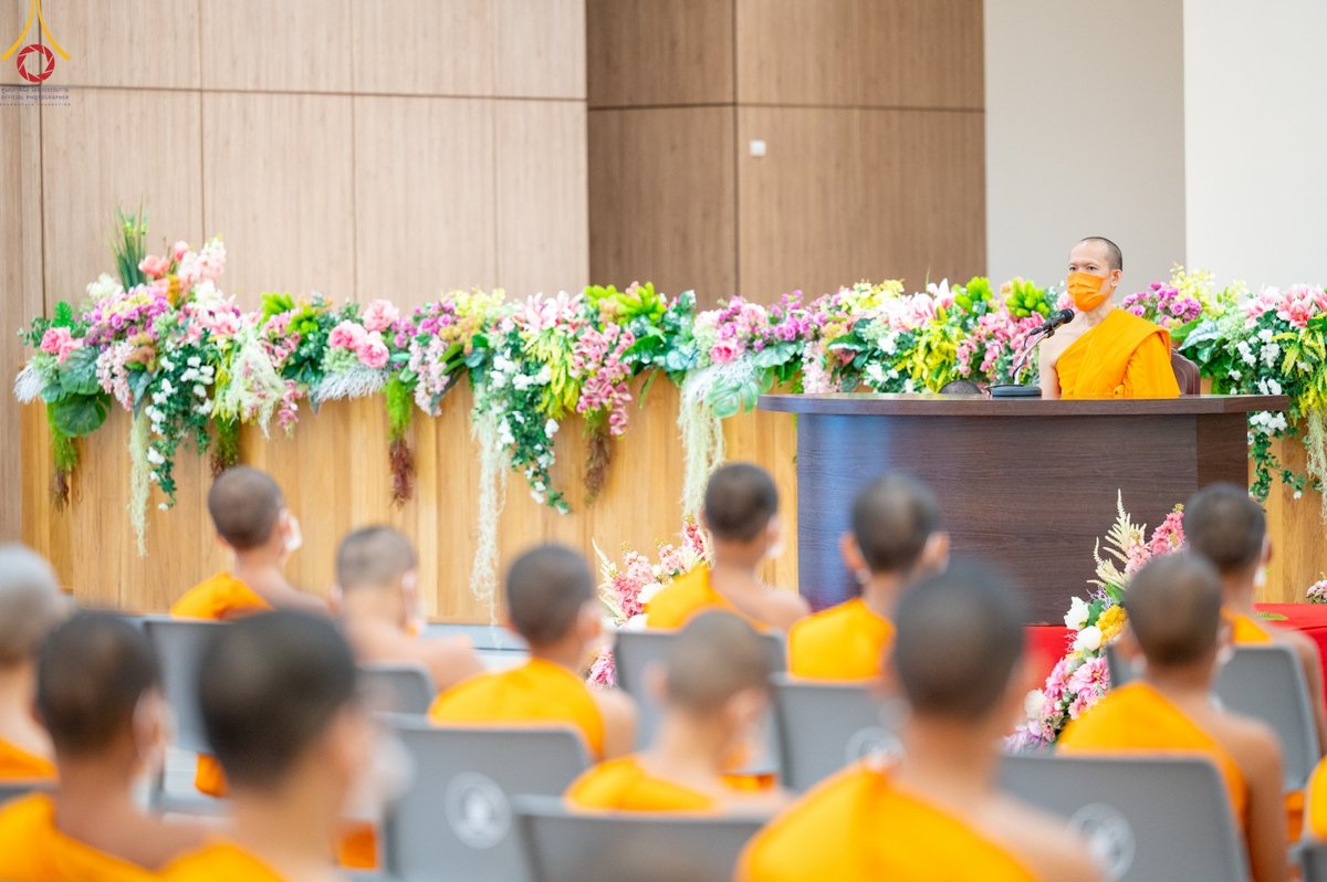 Psanitwong's tweet image. พิธีปฐมนิเทศเปิดเรียนพระปริยัติธรรม
วิชานักธรรม - บาลี - พิ้นฐานและภาษาต่างประเทศ
ประจำปีการศึกษา ๒๕๖๕
โรงเรียนพระปริยัติธรรม วัดพระธรรมกาย จ.ปทุมธานี
ณ อาคารค่ายจองแชมป์ หมู่กุฏิสามเณรเปรียญธรรม
วันจันทร์ที่ ๒๓ พฤษภาคม พ.ศ. ๒๕๖๕
🇹🇭 photoofdays.blogspot.com/2022/05/23-01.…