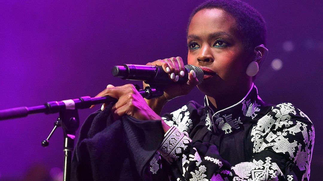 Happy birthday, to Lauryn Hill 
(May 26, 1975) 