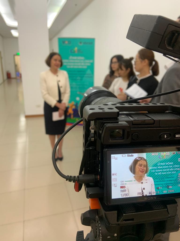 AusAmbVN's tweet image. Proud to support incorporating responsible business conduct and protection of human rights into the Corporate Sustainability Index 2022 #humanrights #CSI2022 #VCCI