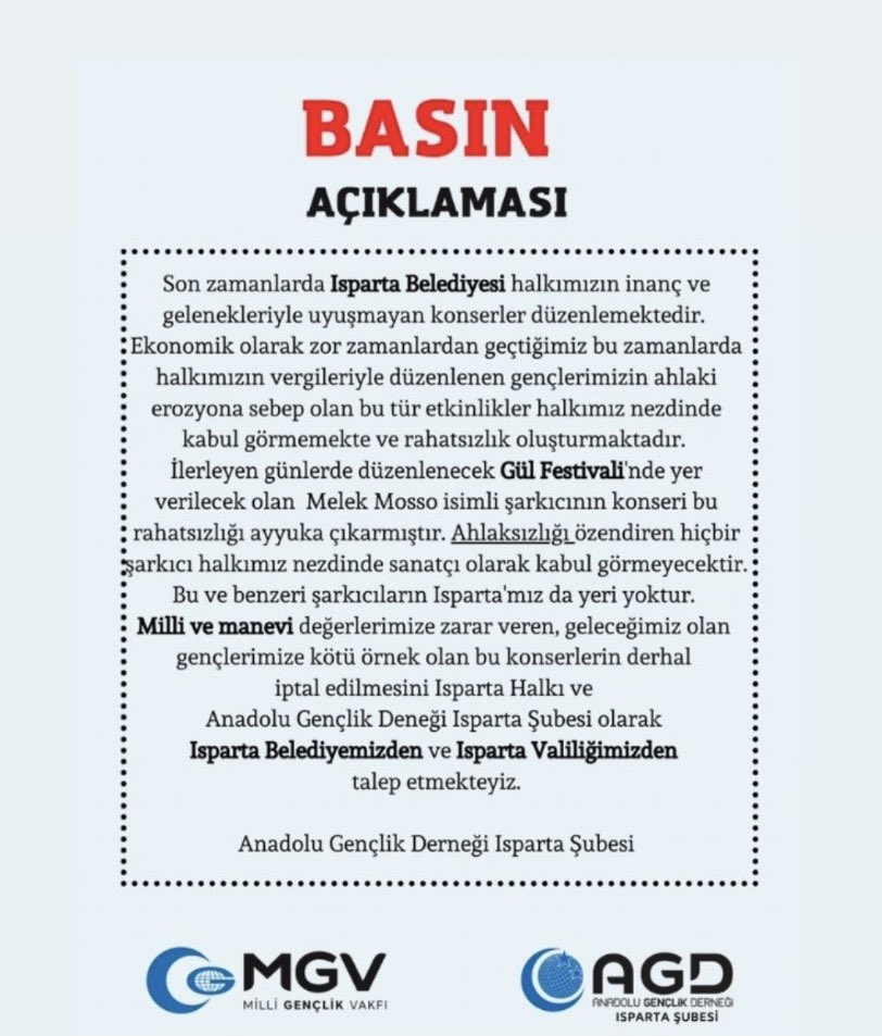 Milletin karısının ,kızının, parkta oyun oynayan çocuğunun, işe gitmek için yolda yürüyen kadının  videosunu çekip tik toka  atan mülteci adı altındaki sapıklara tek laf etmeyip ve yığınla gelmeye eden sapıklara kucak açanlar, işte  bu bildiri yayınlayanlardır !!
#melekmosso