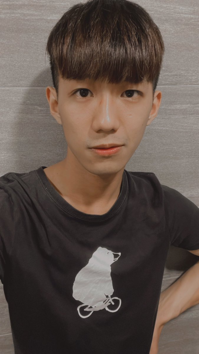 526____'s tweet photo. 24歲的第一天 https://t.co/hmIAVQHvxK