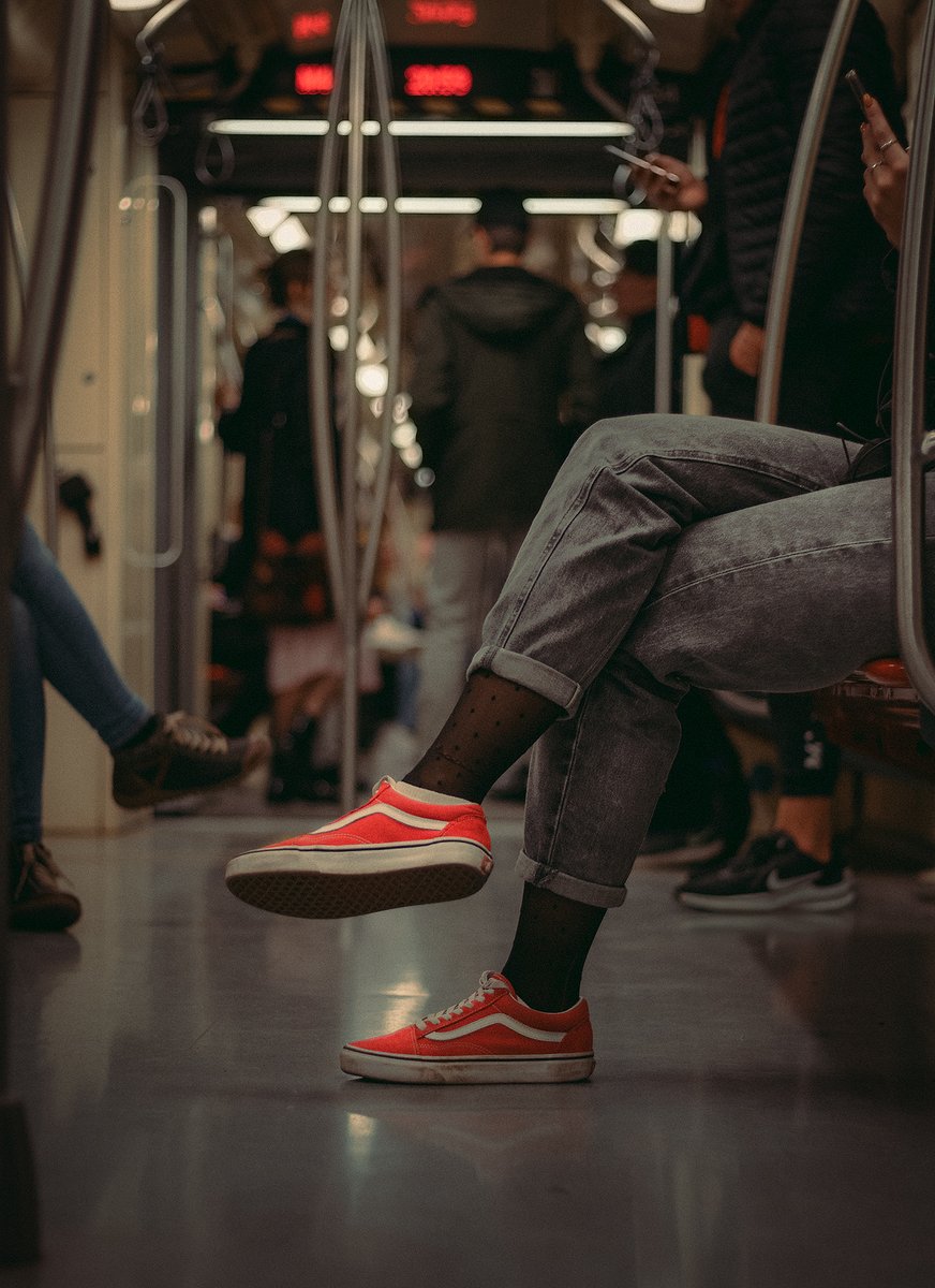 ArtandLovePhot1's tweet photo. Underground story 📸🙂 #streetphotography https://t.co/4NoP57T9il