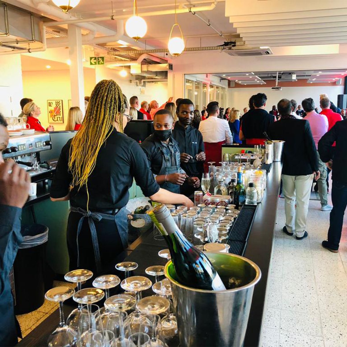 Workshop17za's tweet photo. We had the privilege of hosting @richardbranson, founder of @virgin 🤩 at Workshop17 Kloof Street! @richardbranson celebrates the return of Virgin Atlantic to Cape Town's shores.

Swipe to see the amazing event at Workshop17 ☝️ https://t.co/DBesCcurl2