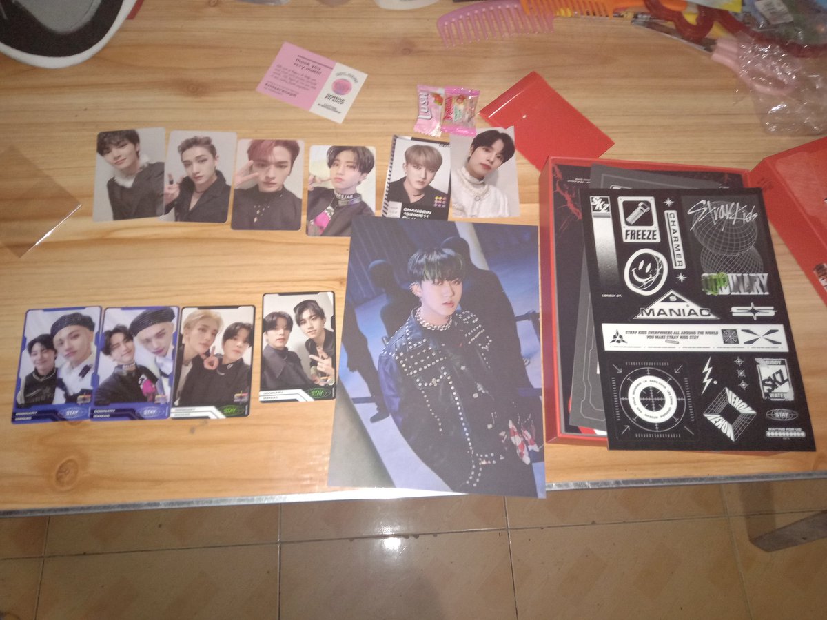 hyunlovelicky's tweet photo. #viasereneph

dumating na sya 😭

first time ko lng bumili dito, ikaw first trusted ko dito sa twt at safe na na din
(di ako marunong mag ganto pasensya na po) https://t.co/LGtH553kxK