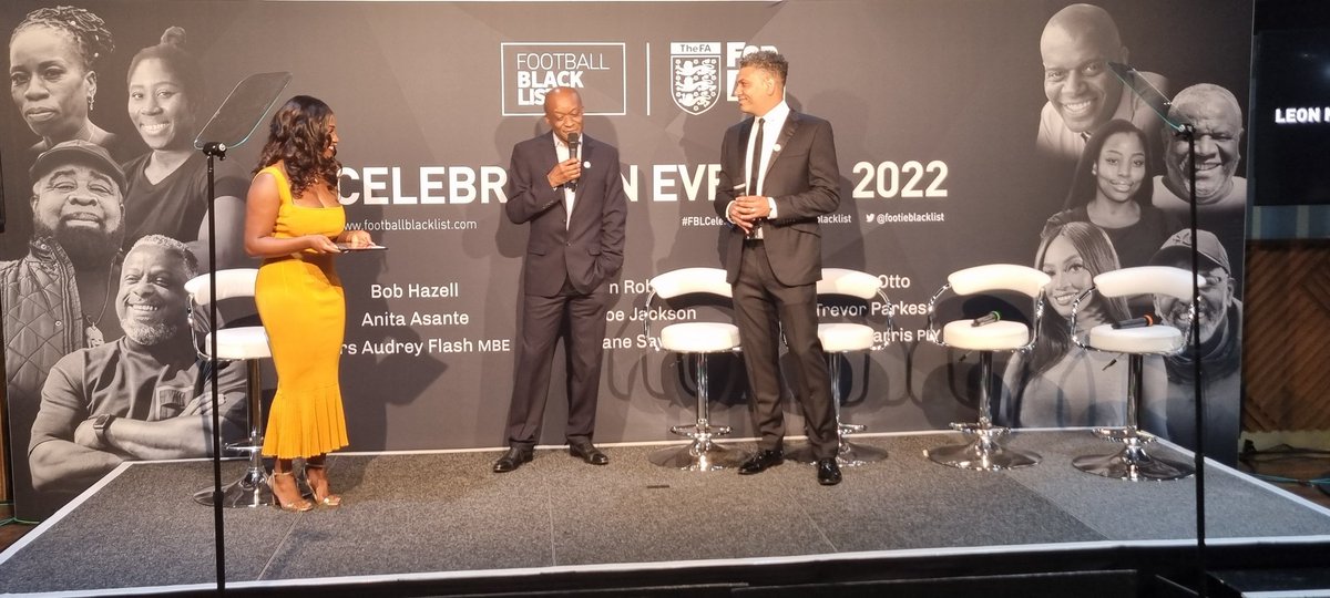 Proud to see some of our members at last night's @FootieBlackList Awards at @AVFCOfficial - celebrating Black excellence across the Midlands region!

Brilliantly hosted by @MissSamJohnson 🎤

Congratulations to all the winners.🏆⚽️
#footballblacklist