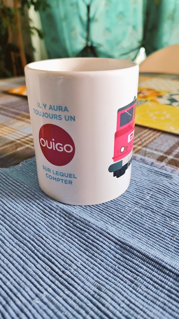 SebTrp's tweet photo. Ah, Twitter, ce déversoir de haine ! Déjà (presque) envie de me retirer 😮💨 Café du matin en méditant, clin d'œil aux rageux et bonne journée à tous 😁 #teamOuigo #Ouigo #SNCF https://t.co/kLqpZIx0Jd