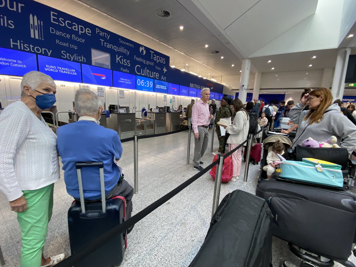 Julian Wall tweet media